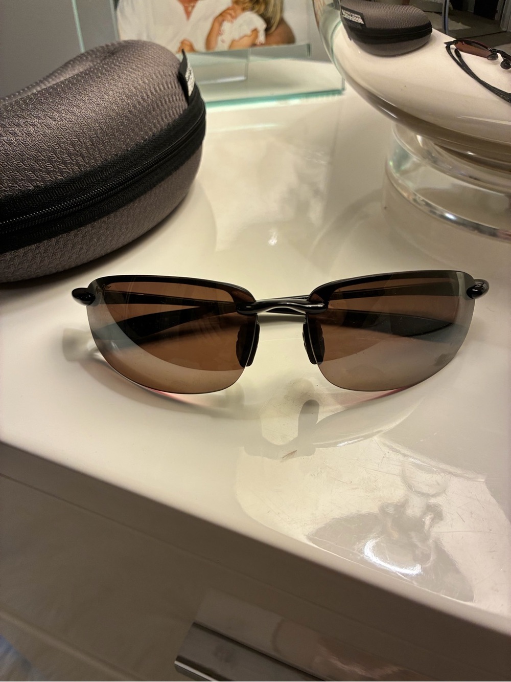 Maui Jim Black and Brown Sunglasses with Case